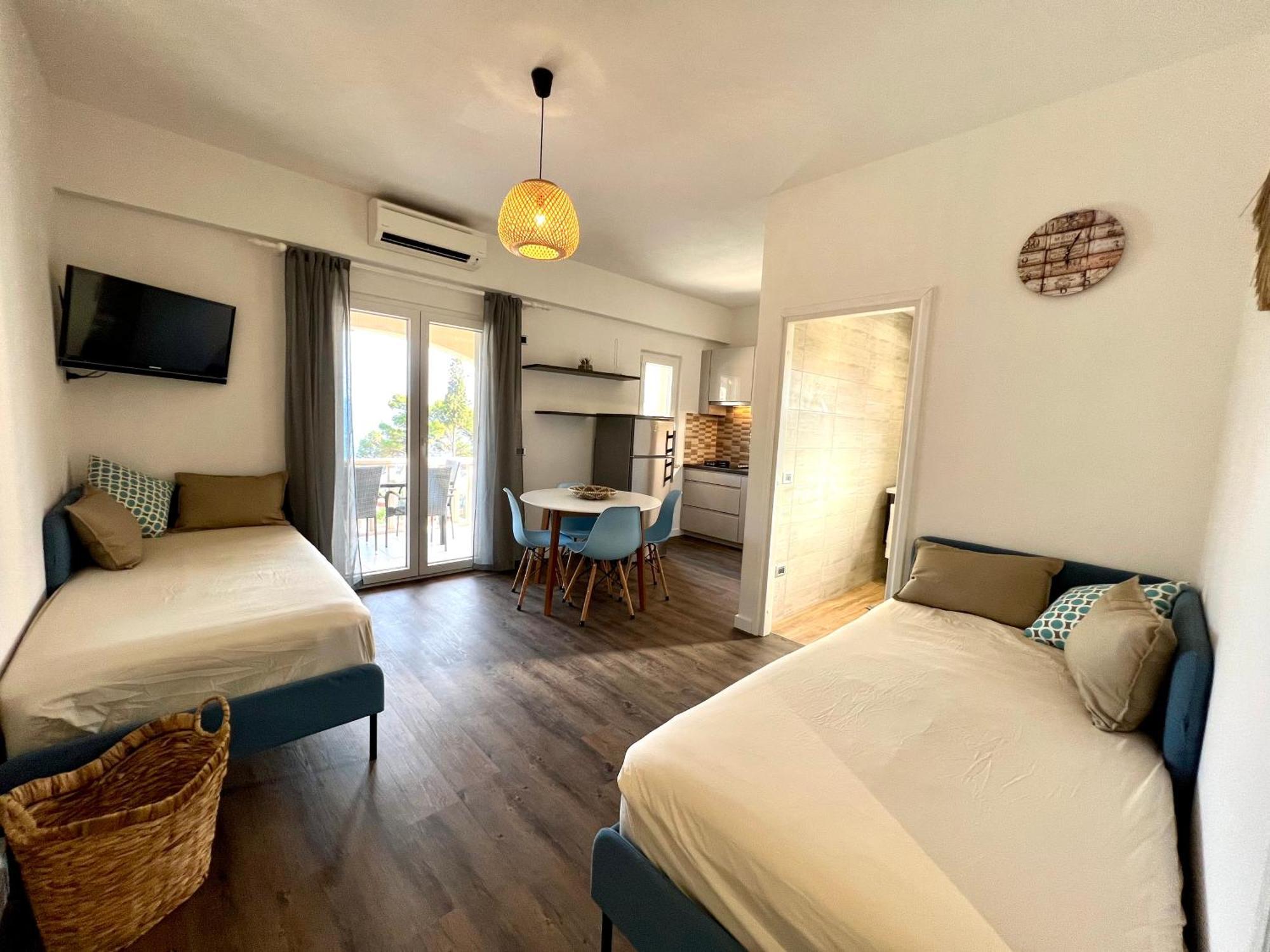 Vila Vera Seafront Apartments Sumartin Buitenkant foto