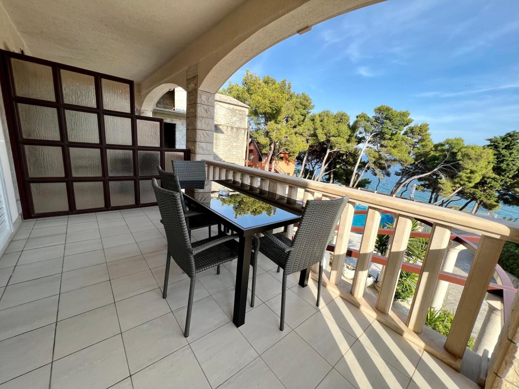 Vila Vera Seafront Apartments Sumartin Buitenkant foto