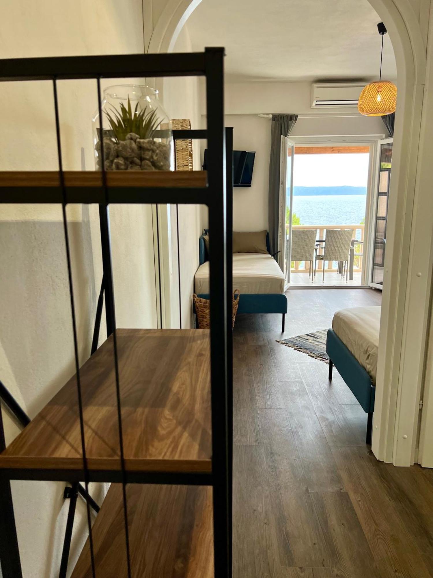 Vila Vera Seafront Apartments Sumartin Buitenkant foto