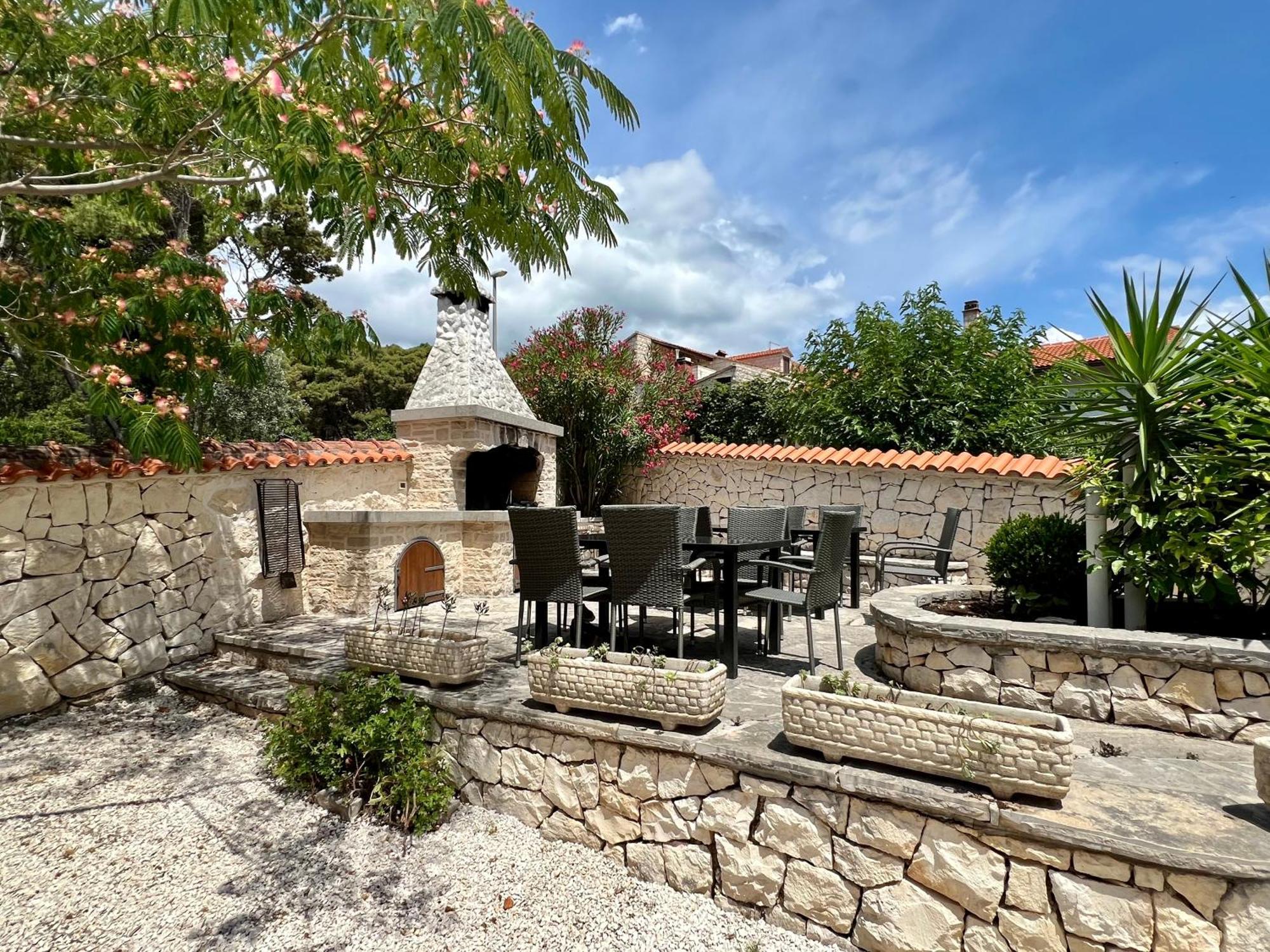 Vila Vera Seafront Apartments Sumartin Buitenkant foto